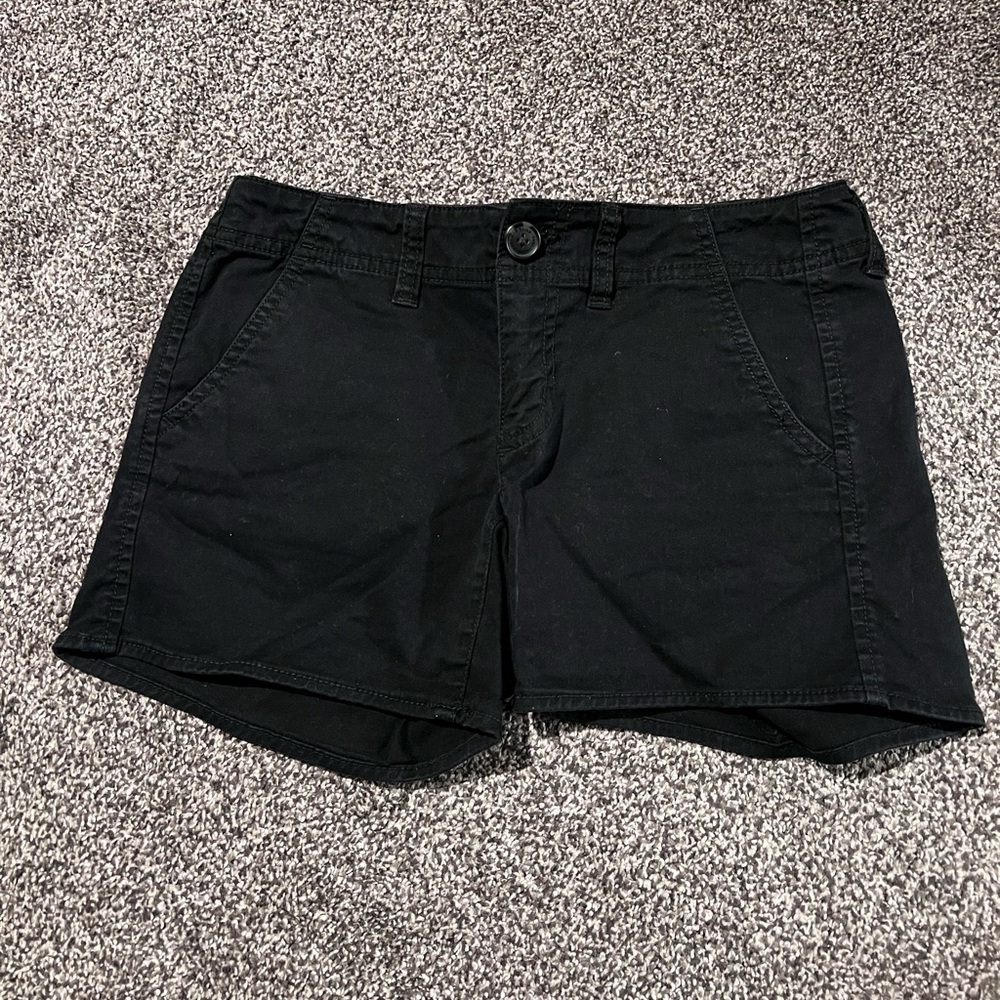 Black Shortie AE shorts